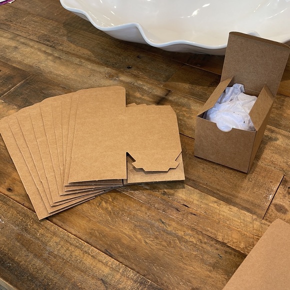 set of 20 BRAND NEW Kraft Brown Gift Boxes, ten 3” & ten 4” cubed, any occasion - Picture 2 of 4